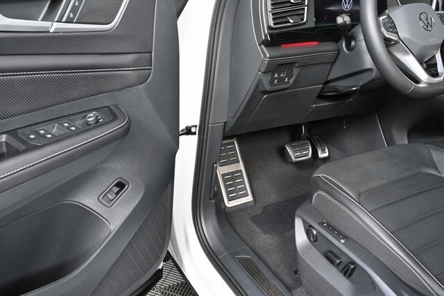 used 2024 Volkswagen Atlas Cross Sport car, priced at $38,900