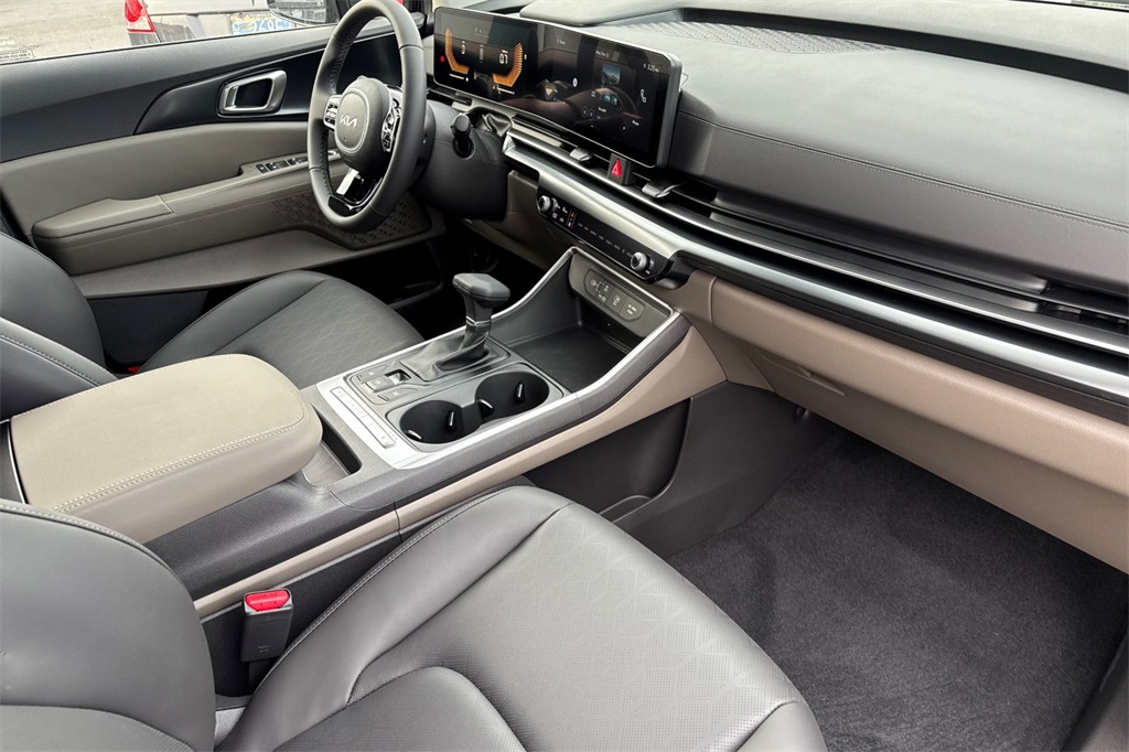 new 2026 Kia Carnival car