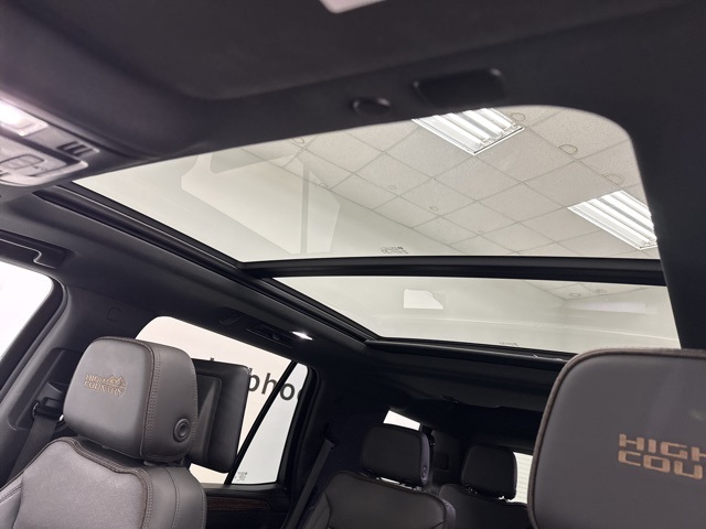 used 2021 Chevrolet Tahoe car, priced at $46,888