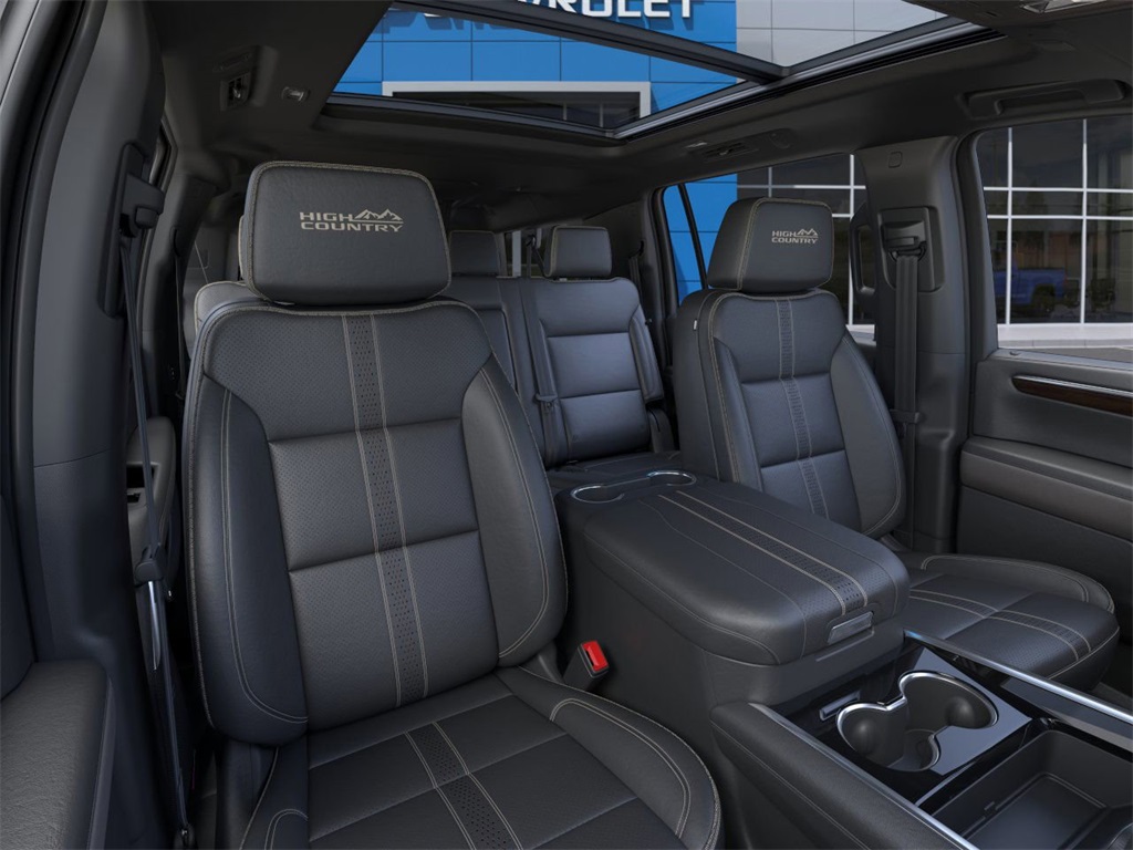 new 2025 Chevrolet Suburban car, priced at $89,405