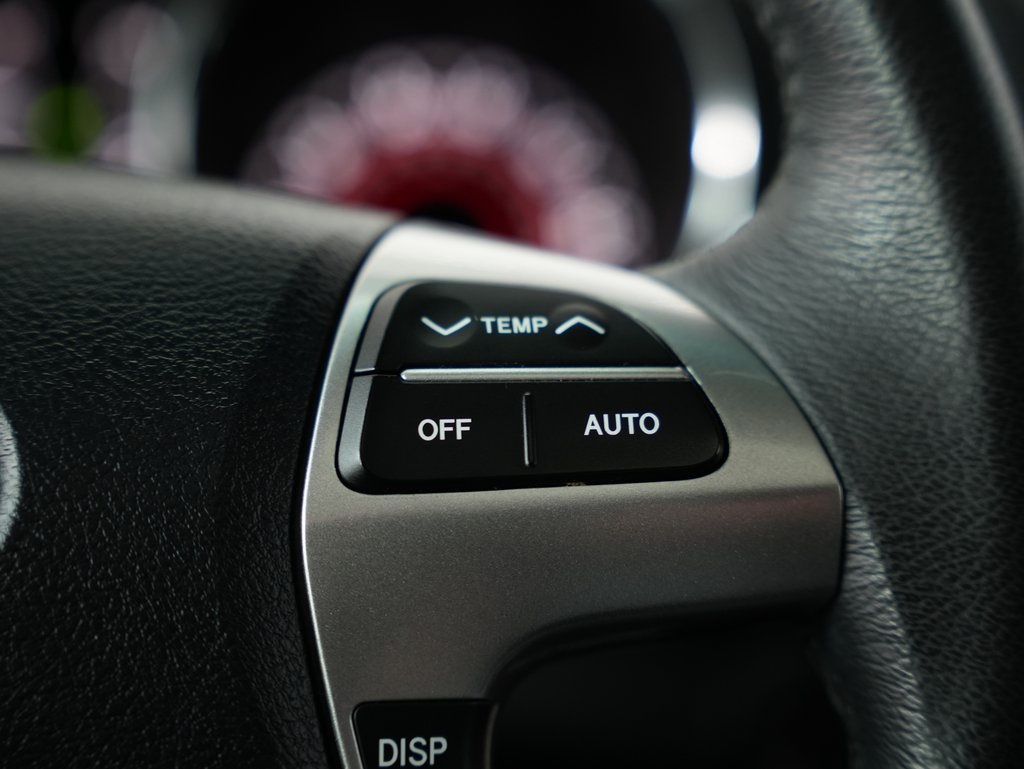 used 2012 Toyota Highlander car, priced at $12,350