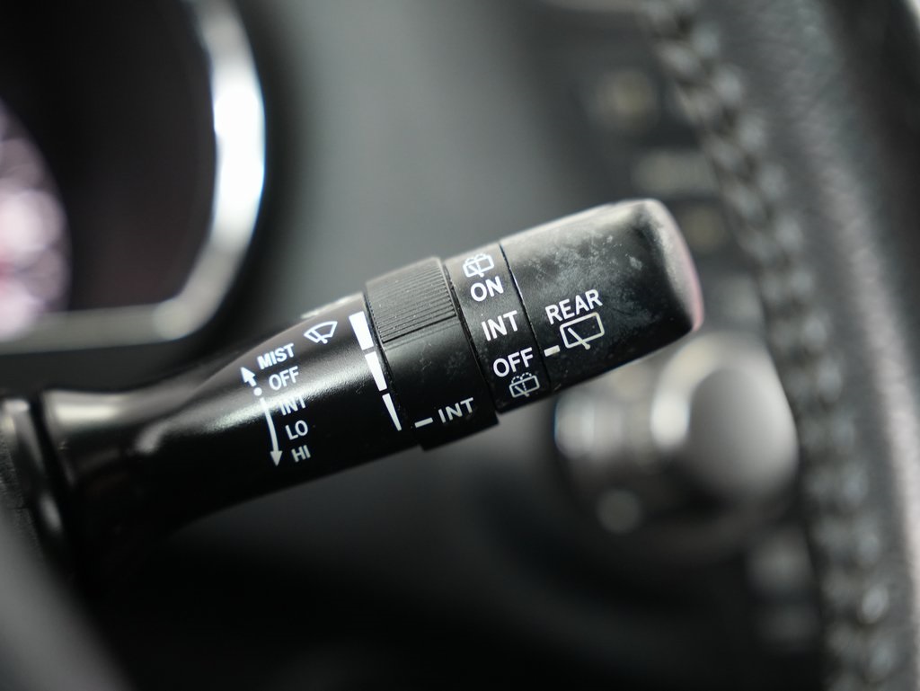 used 2012 Toyota Highlander car, priced at $12,350