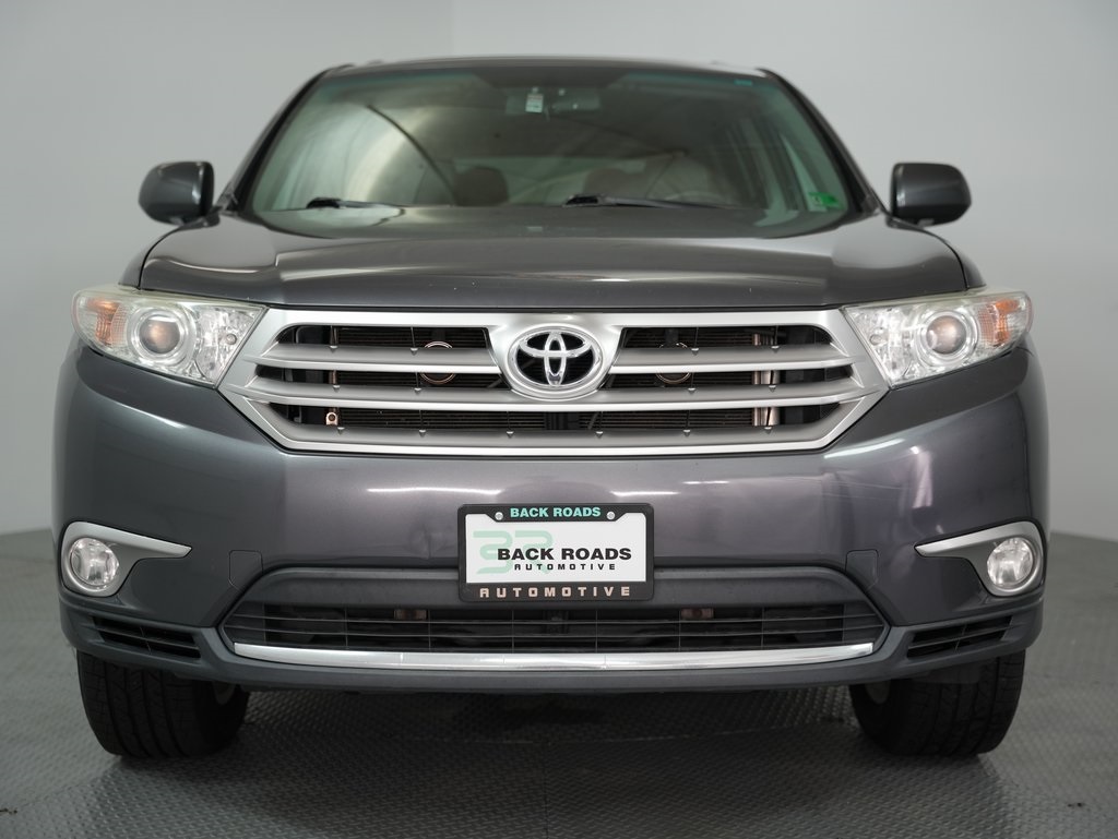 used 2012 Toyota Highlander car, priced at $12,350