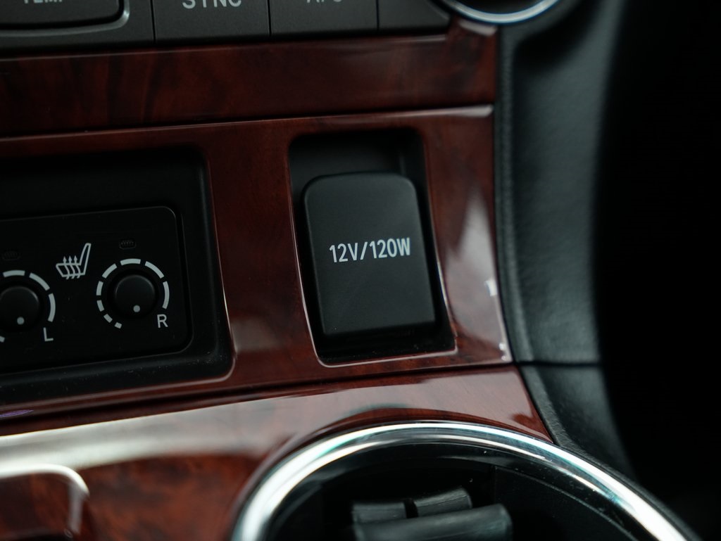 used 2012 Toyota Highlander car, priced at $12,350
