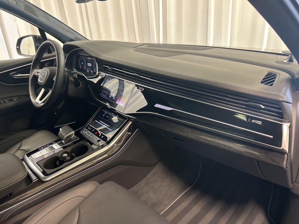 used 2025 Audi Q7 car, priced at $70,000