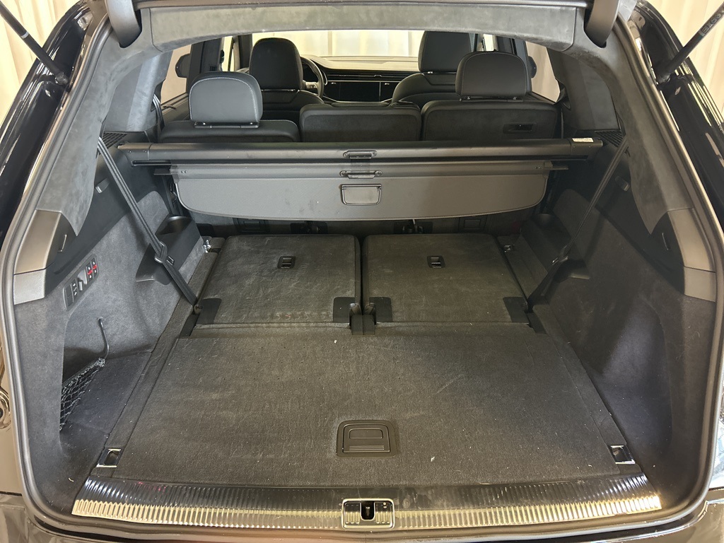 used 2025 Audi Q7 car, priced at $70,000