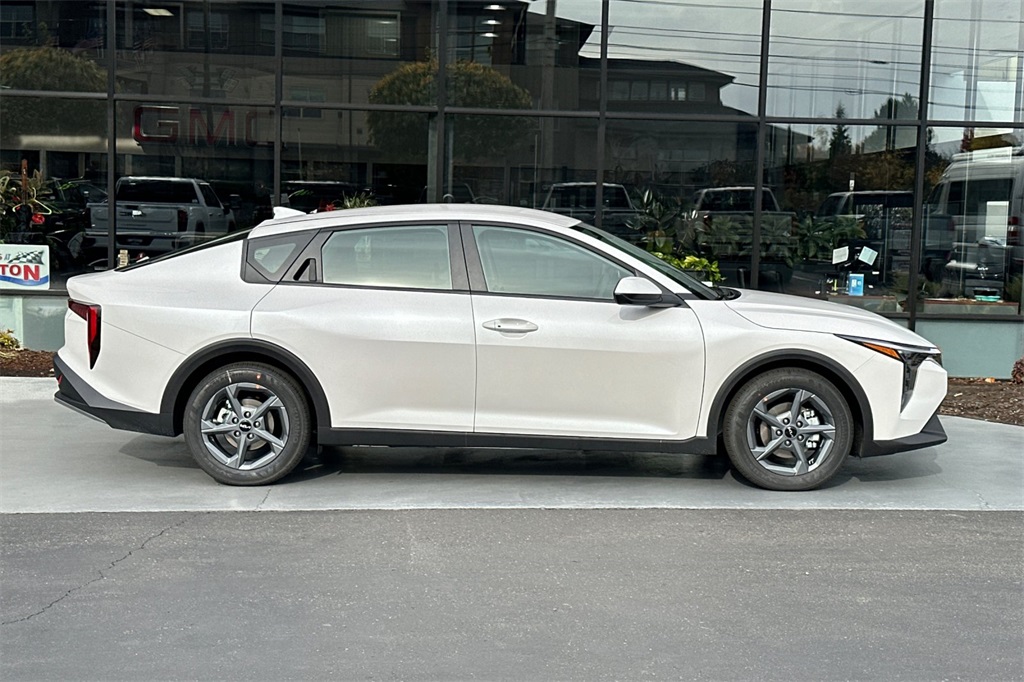 new 2025 Kia K4 car, priced at $24,580