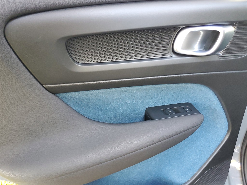 used 2023 Volvo C40 Recharge Pure Electric car, priced at $26,995