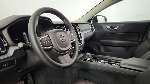 used 2024 Volvo S60 car