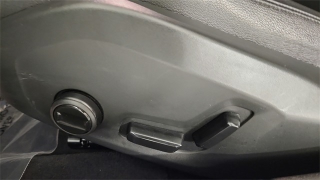 used 2024 Volvo S60 car