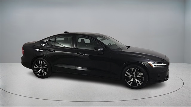 used 2024 Volvo S60 car