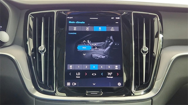 used 2024 Volvo S60 car