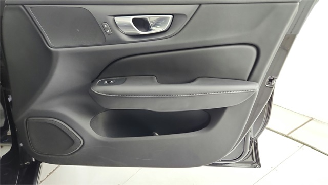 used 2024 Volvo S60 car