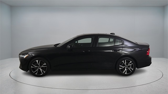 used 2024 Volvo S60 car