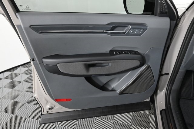 new 2026 Kia EV9 car, priced at $67,970