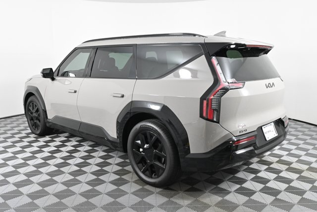 new 2026 Kia EV9 car, priced at $67,970