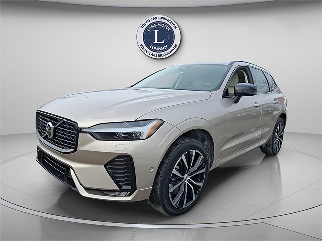 new 2025 Volvo XC60 car, priced at $55,360