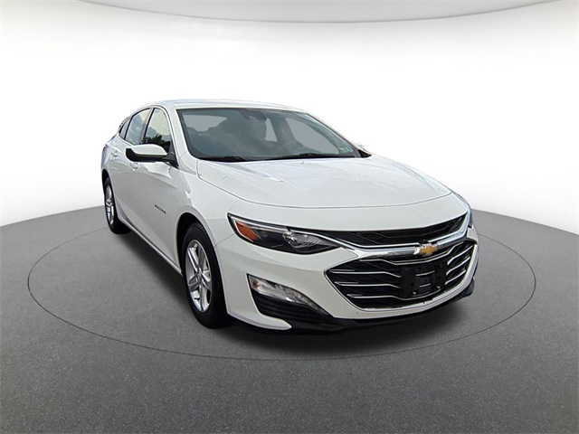 used 2023 Chevrolet Malibu car, priced at $16,911
