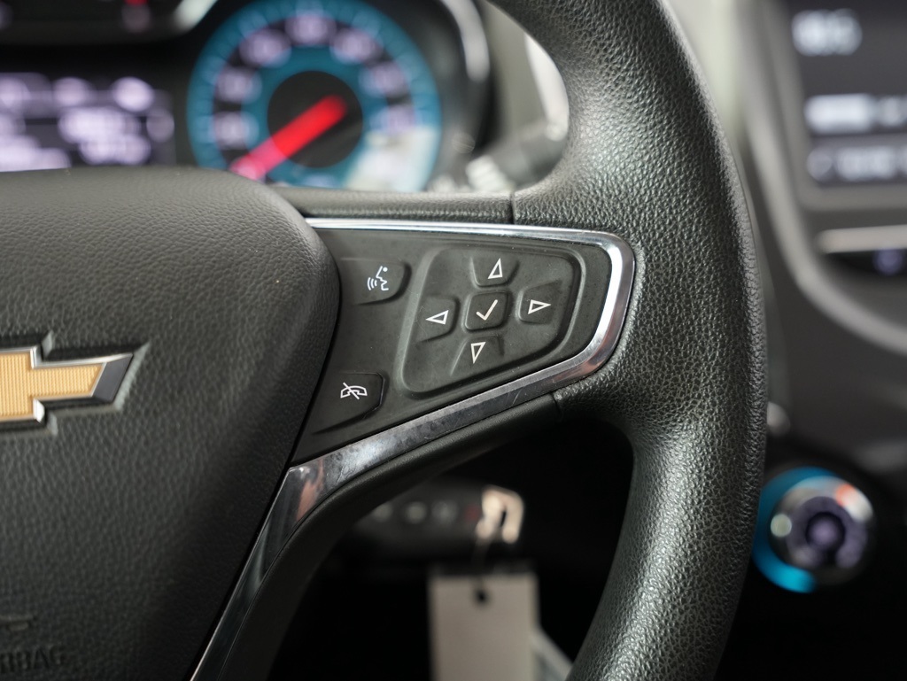 used 2018 Chevrolet Cruze car, priced at $10,000