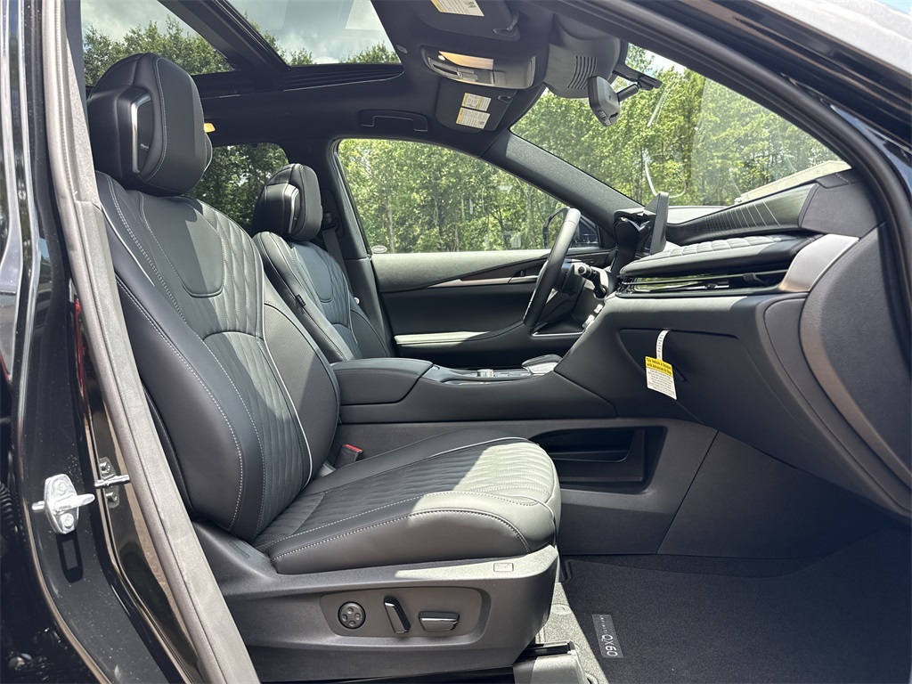 new 2026 INFINITI QX60 car, priced at $70,390