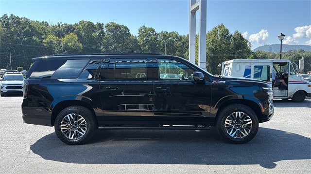 new 2025 Chevrolet Suburban car, priced at $84,900