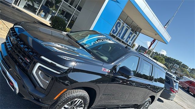 new 2025 Chevrolet Suburban car, priced at $84,900