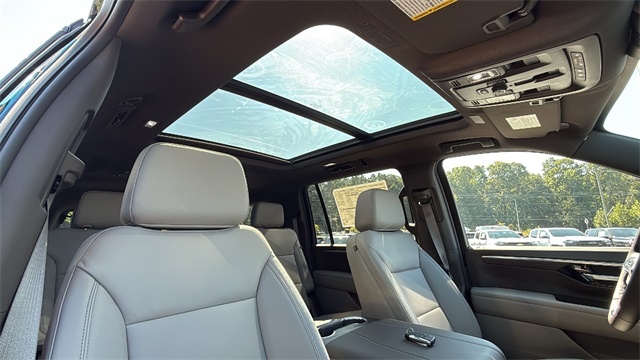 new 2025 Chevrolet Suburban car, priced at $84,900