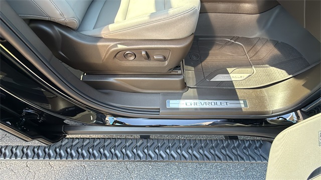 new 2025 Chevrolet Suburban car, priced at $84,900