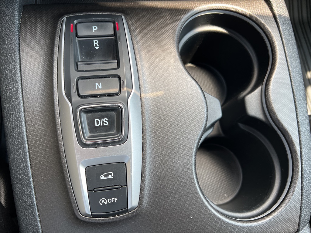 used 2022 Honda Passport car, priced at $25,900