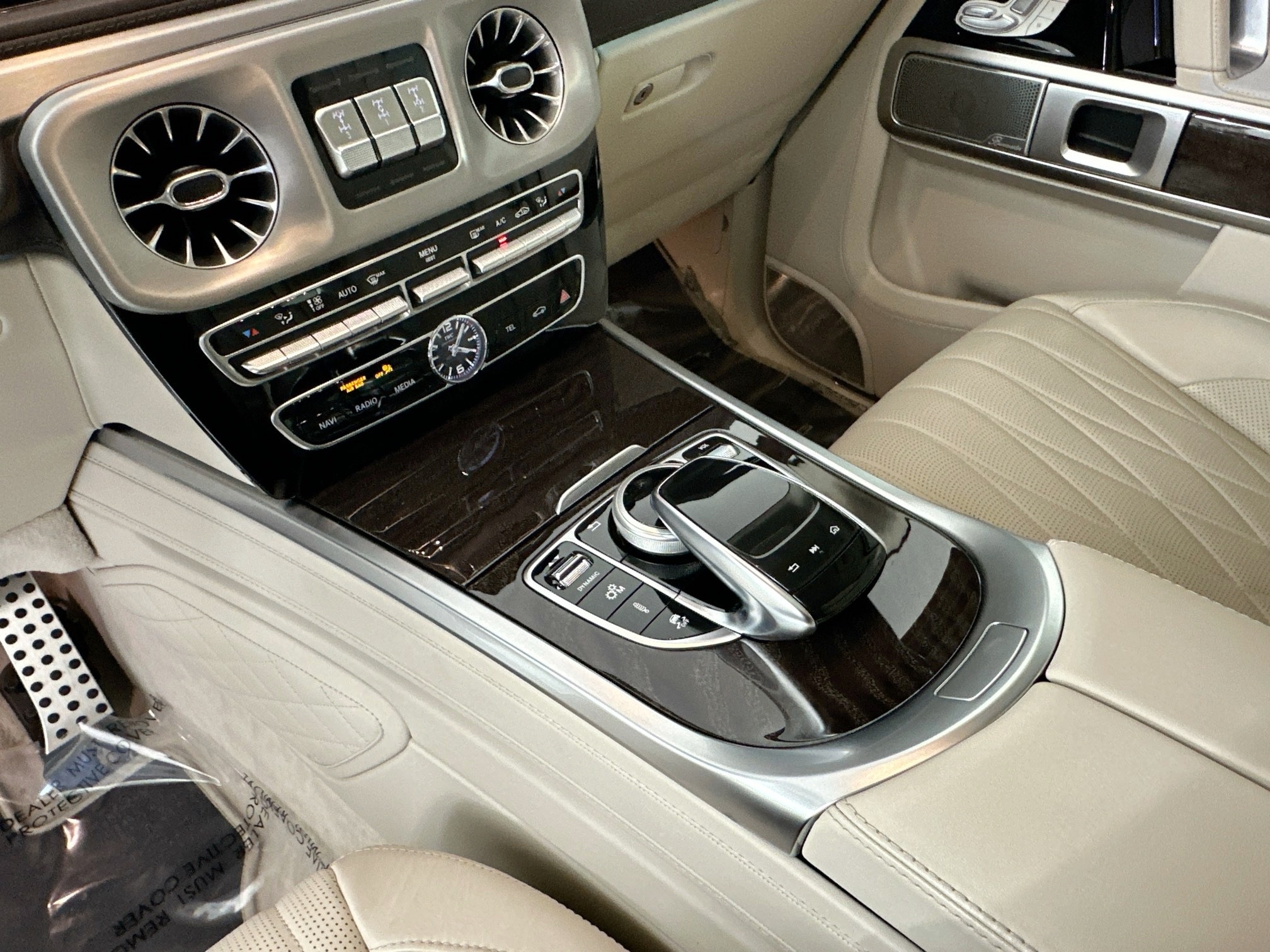 used 2024 Mercedes-Benz G-Class car, priced at $199,999