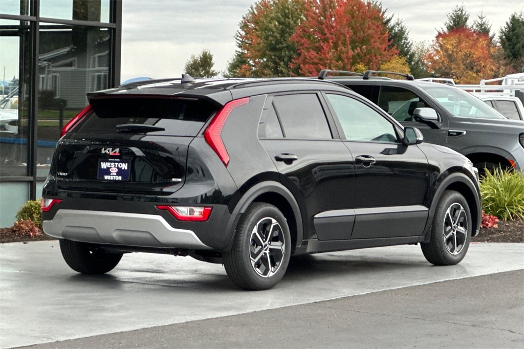 new 2025 Kia Niro car, priced at $31,965