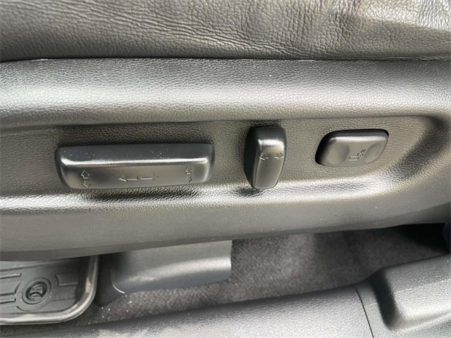 used 2022 Honda Pilot car, priced at $32,911