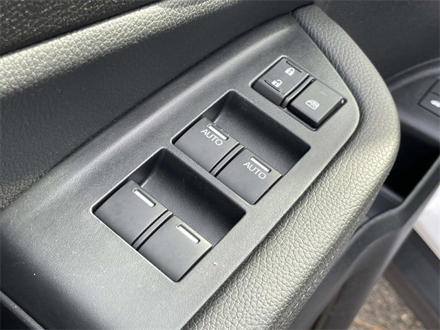 used 2022 Honda Pilot car, priced at $32,911