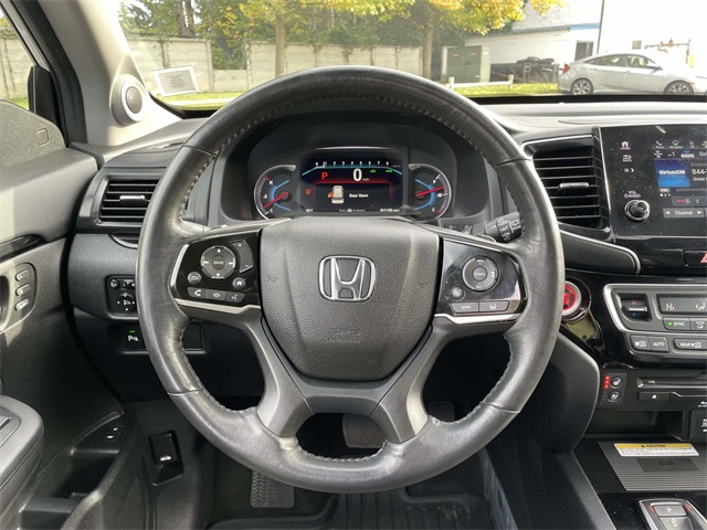 used 2022 Honda Pilot car, priced at $32,911