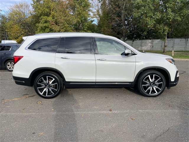 used 2022 Honda Pilot car, priced at $32,911