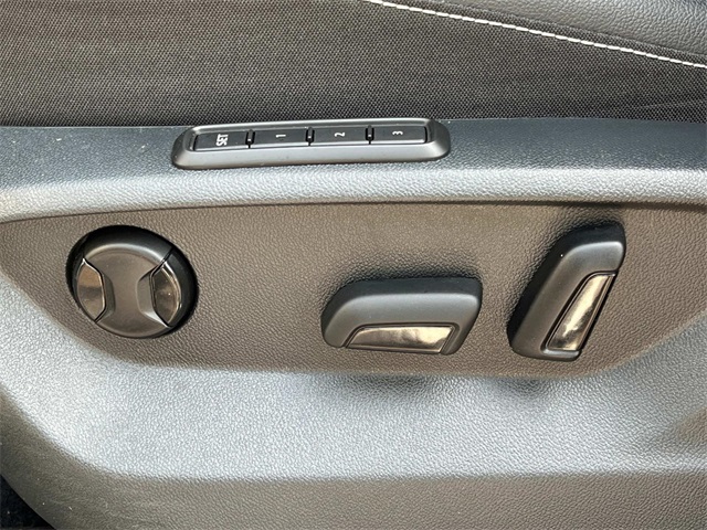 used 2022 Volkswagen Tiguan car, priced at $24,588