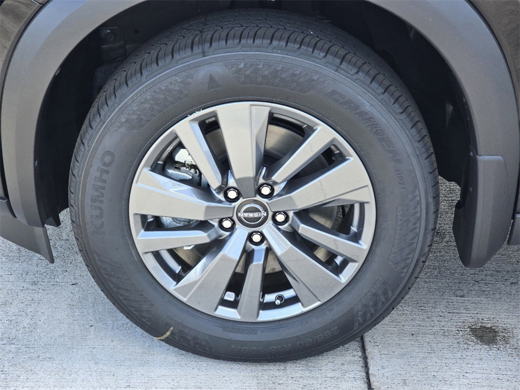 new 2025 Nissan Pathfinder car, priced at $33,484