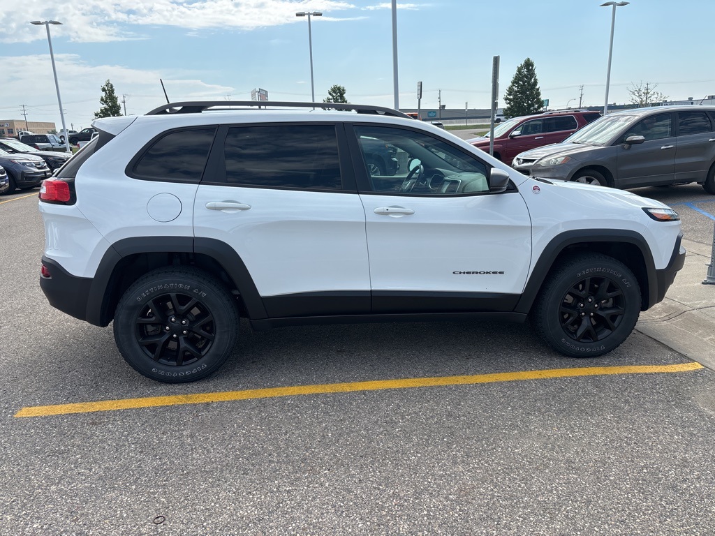 used 2018 Jeep Cherokee car, priced at $19,000