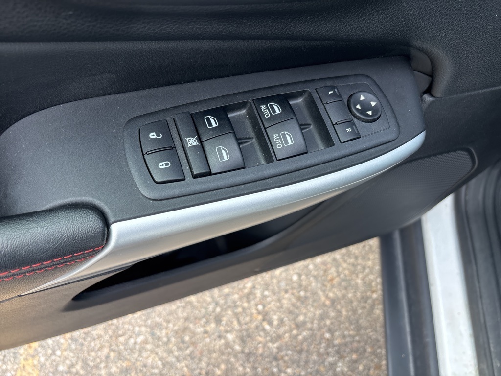 used 2018 Jeep Cherokee car, priced at $19,000