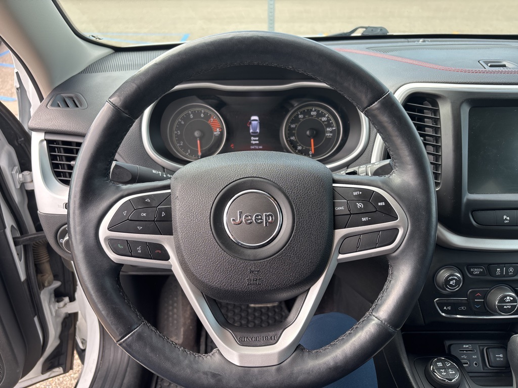 used 2018 Jeep Cherokee car, priced at $19,000