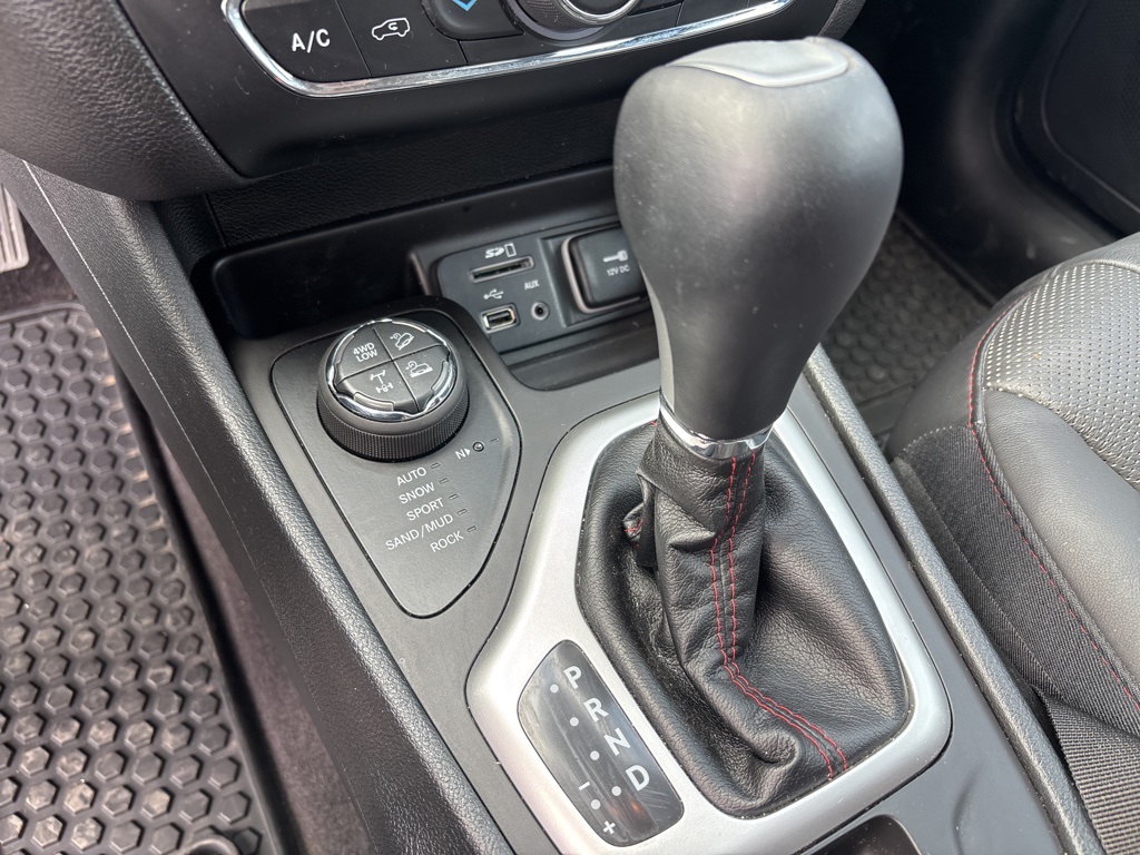 used 2018 Jeep Cherokee car, priced at $19,000