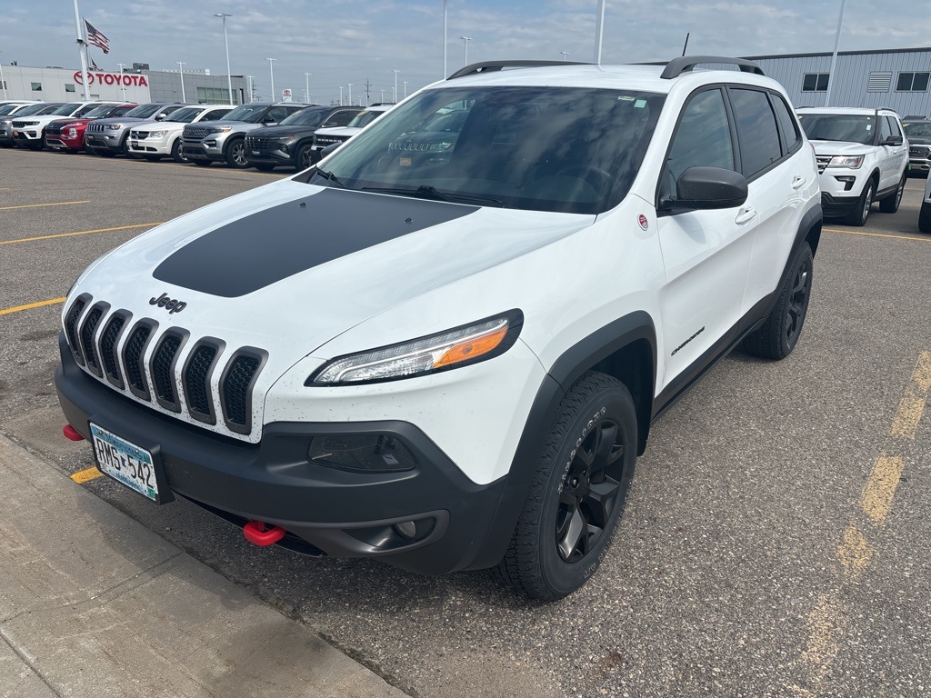 used 2018 Jeep Cherokee car, priced at $19,000
