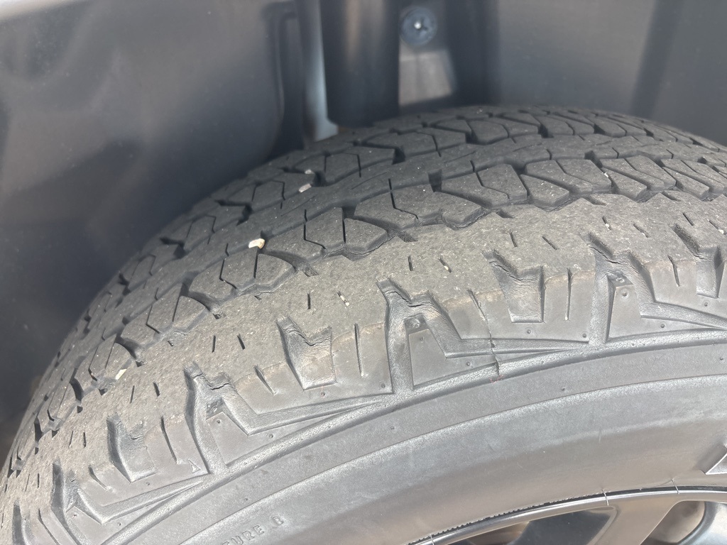 used 2018 Jeep Cherokee car, priced at $19,000