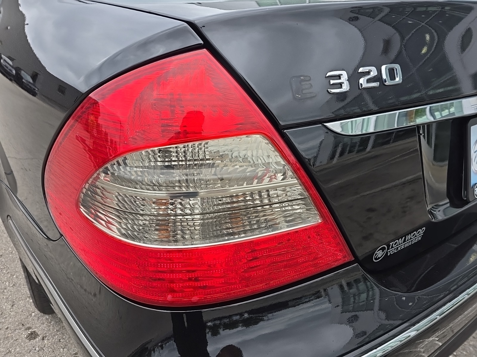 used 2007 Mercedes-Benz E-Class car, priced at $7,000