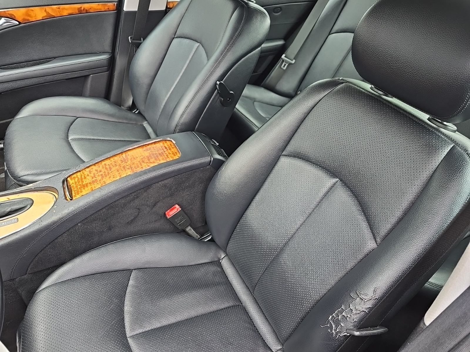 used 2007 Mercedes-Benz E-Class car, priced at $7,000