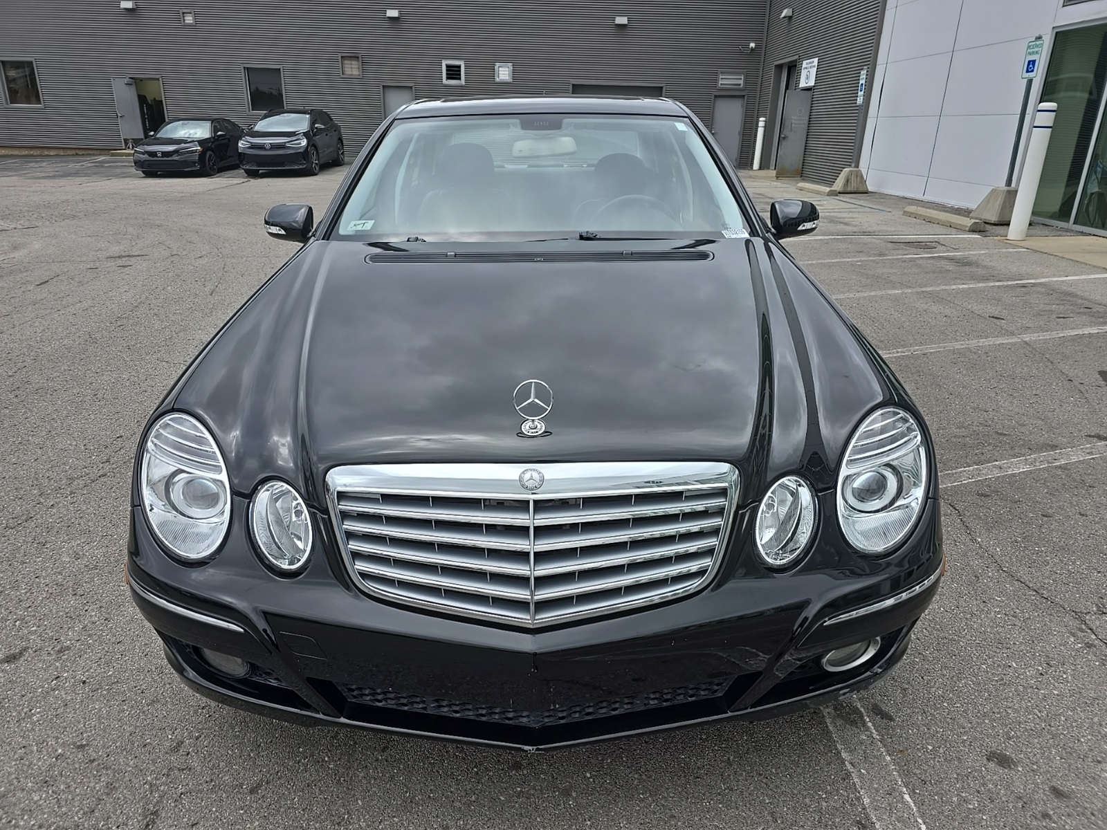 used 2007 Mercedes-Benz E-Class car, priced at $7,000