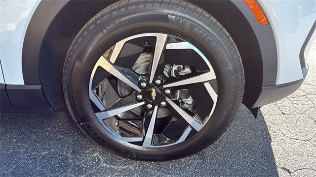 new 2026 Chevrolet Equinox EV car, priced at $43,965