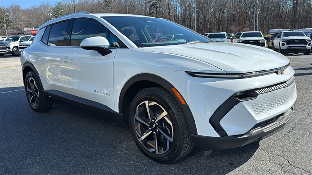new 2026 Chevrolet Equinox EV car, priced at $43,965
