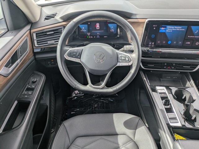 used 2024 Volkswagen Atlas car, priced at $30,998
