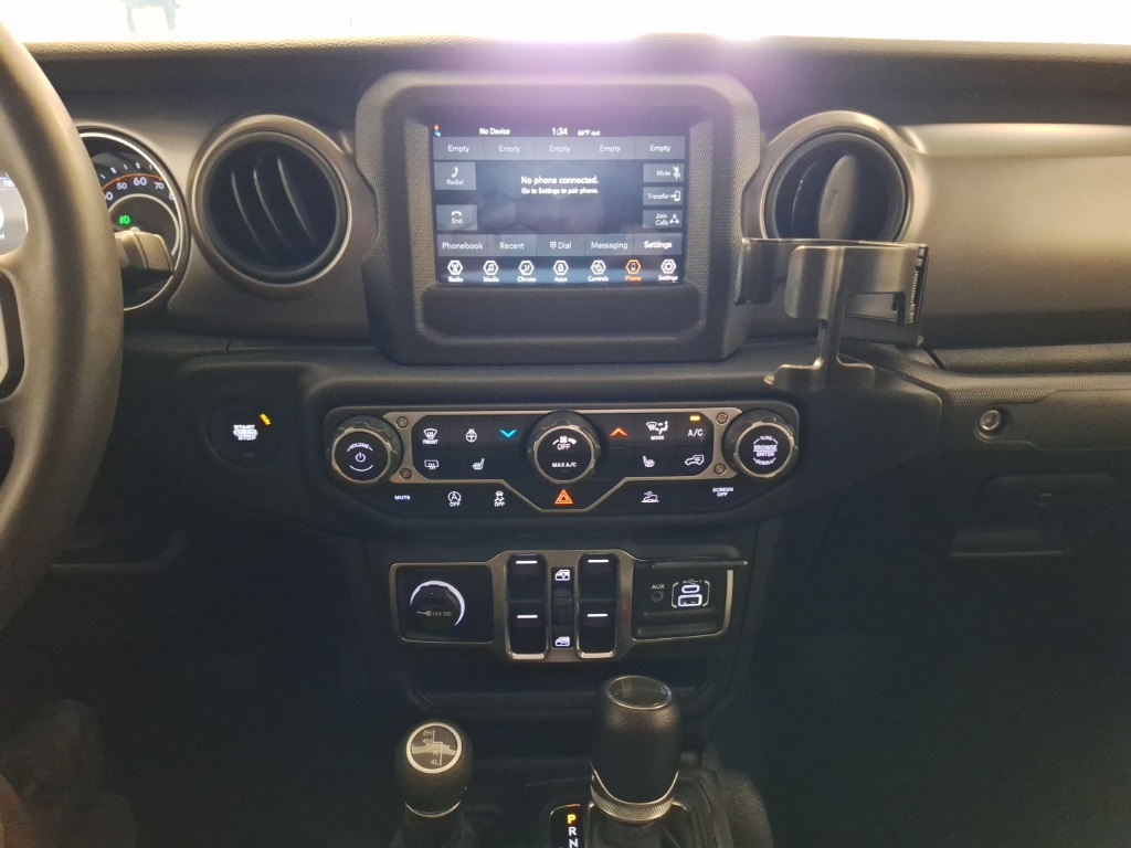 used 2023 Jeep Gladiator car, priced at $33,850